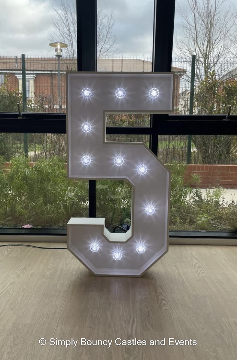 Light Up LED Number 5 - Bouncy Castle Hire in Rochester, Dartford ...